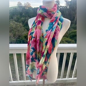Vera Bradley Vibrant Pink Floral Lightweight Women's Scarf Shawl Wrap
